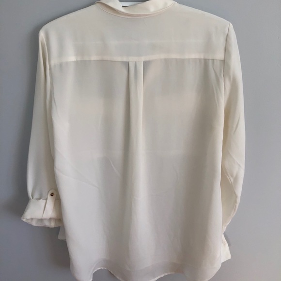White Chiffon Blouse/Work Top w/ Pockets - Picture 3 of 3